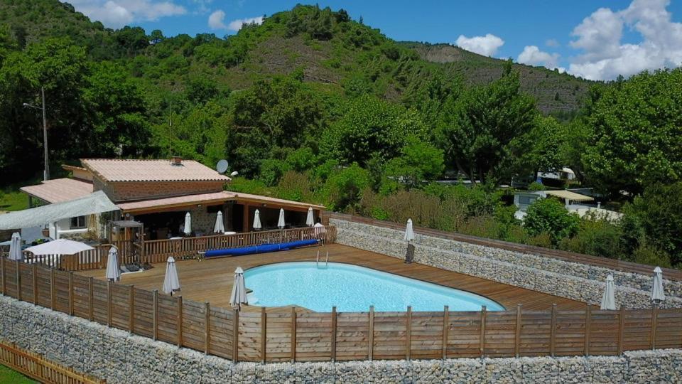 Camping Du Bourg Digne-les-Bains Zewnętrze zdjęcie